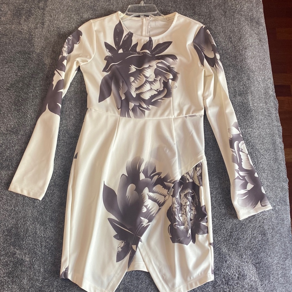 Long sleeve dress